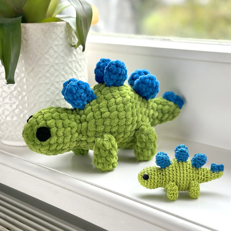 Boneka Rajut Titus the T-Rex Dino — DIY Fluffies