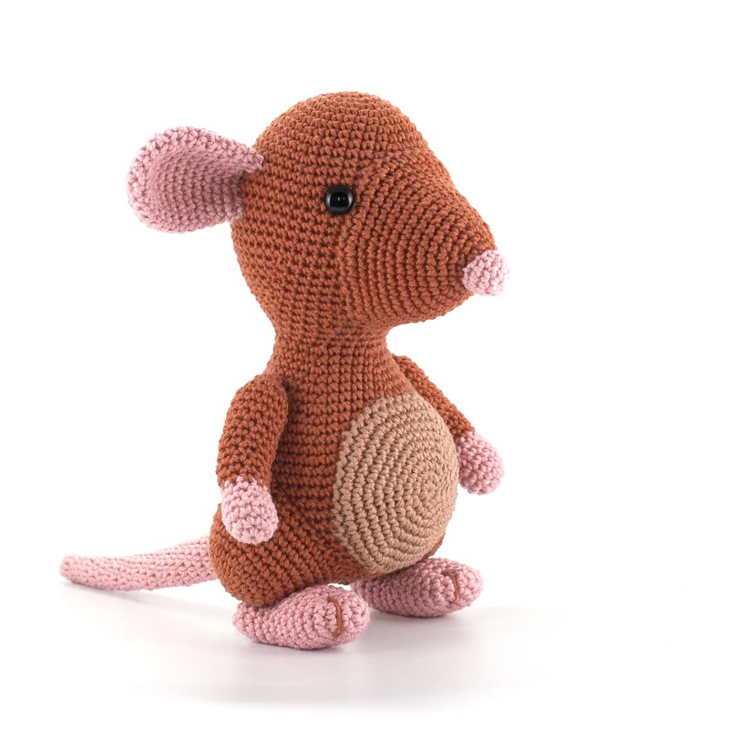 Boneka Rajut Rupert the Rat — DIY Fluffies